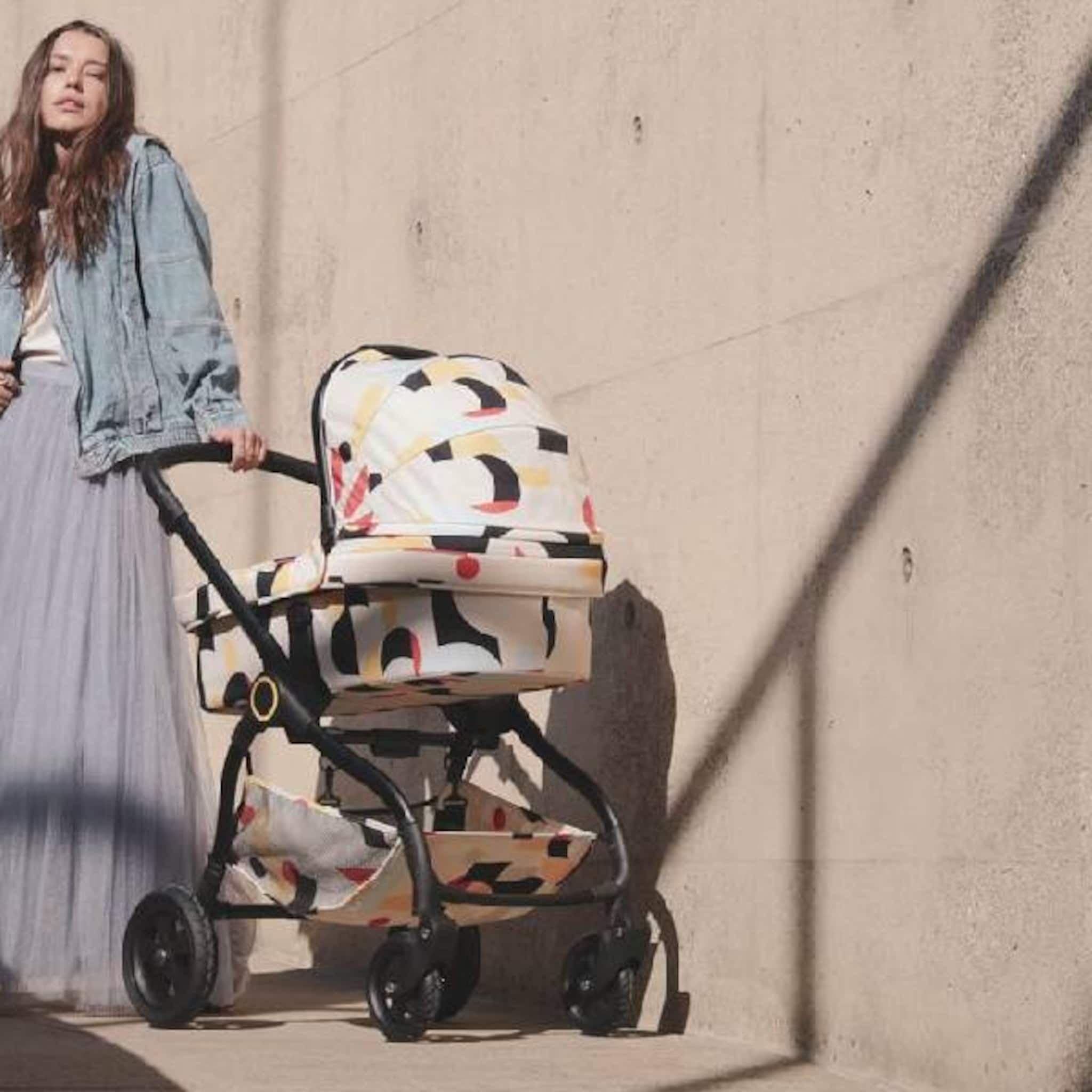 trend grijs is verleden tijd kies nu zelf de print en kleur van je kinderwagen