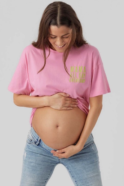 Lenteweer op komst: de 10 leukste zwangerschaps T-shirts Ouders van Nu Redactie