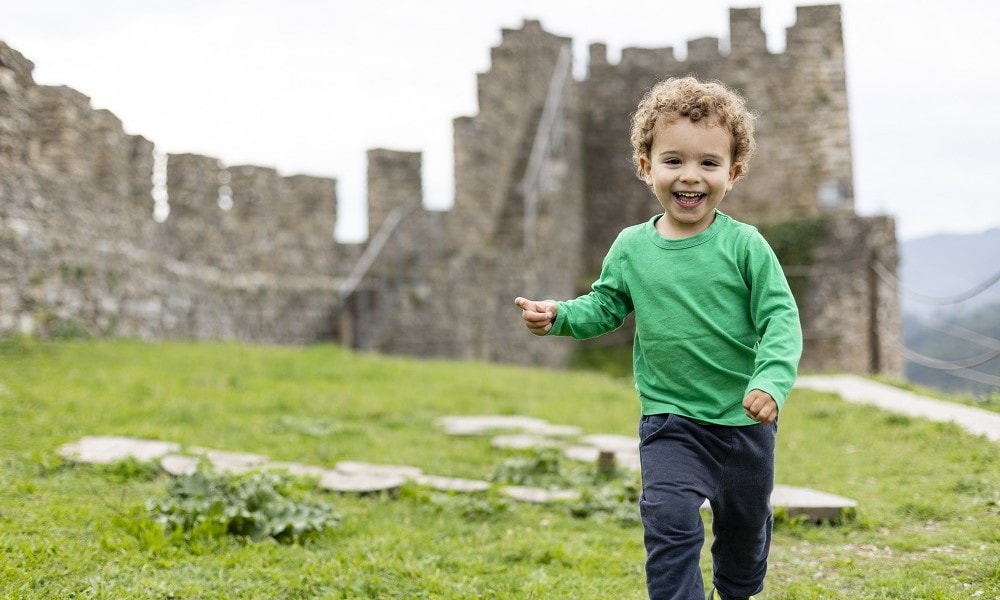 Deze forten en kastelen zijn leuk om te bezoeken met kinderen.