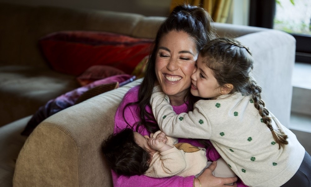 Naomi’s overgang van één naar twee: ‘Elk moment van de dag wil iemand iets van mij’ Ouders van Nu Redactie