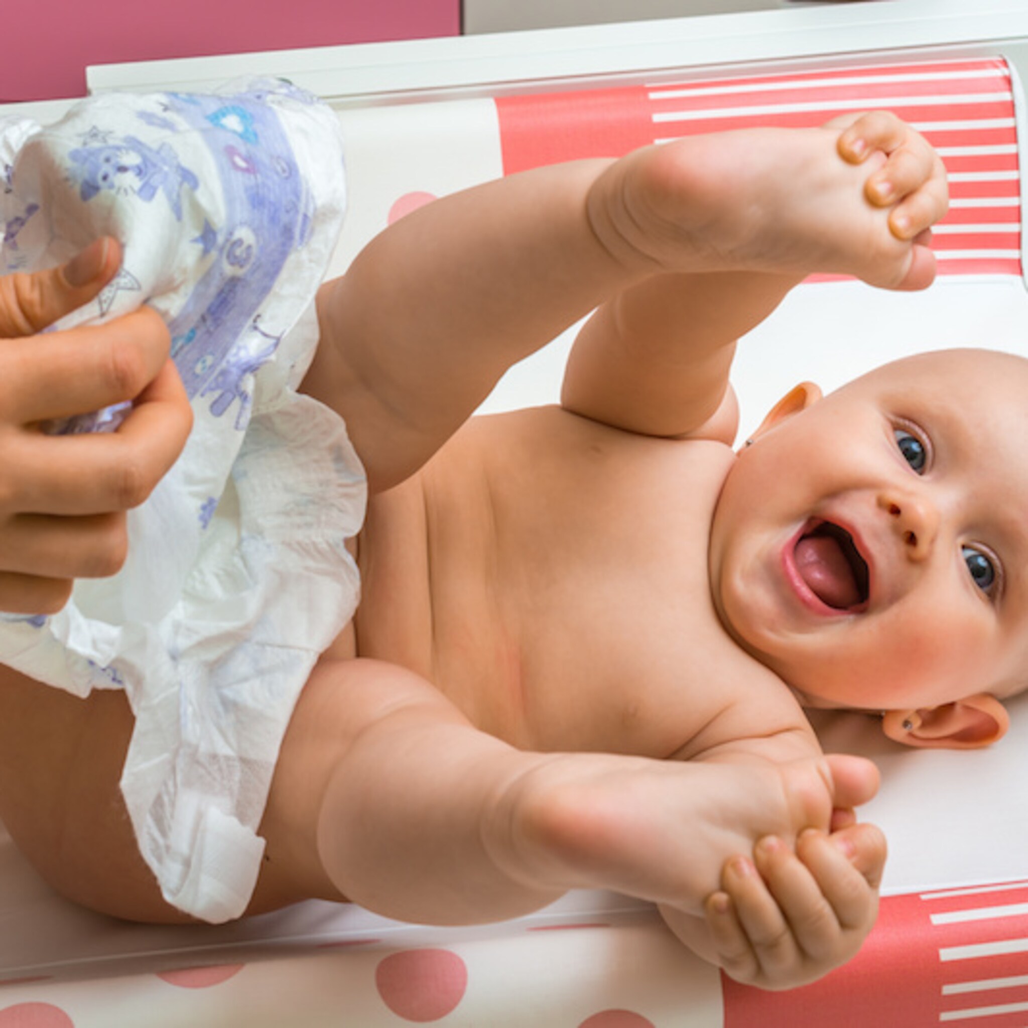 handig snel en gemakkelijk je baby omkleden