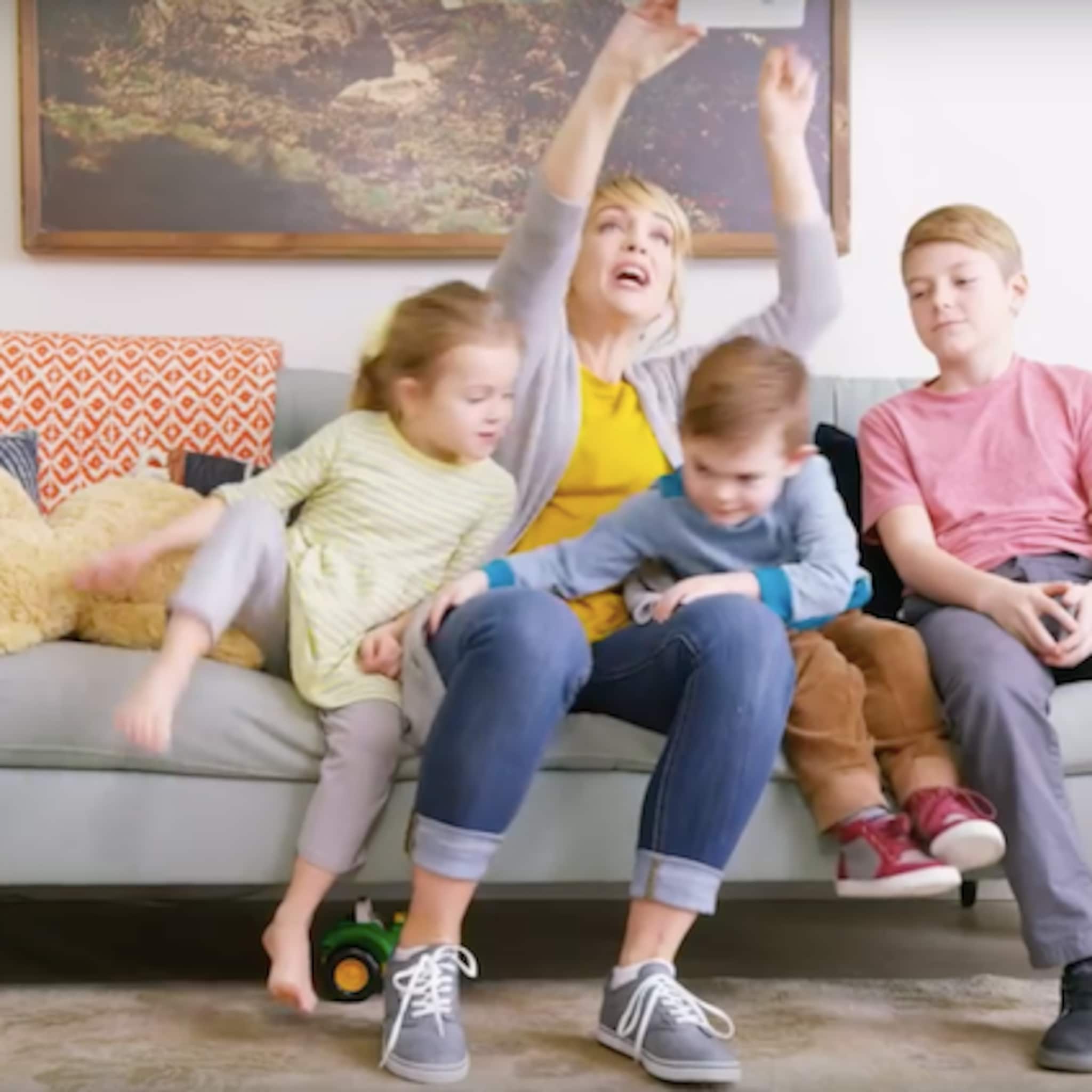 hilarisch vrouw legt uit waarom moeders nooit op de foto staan