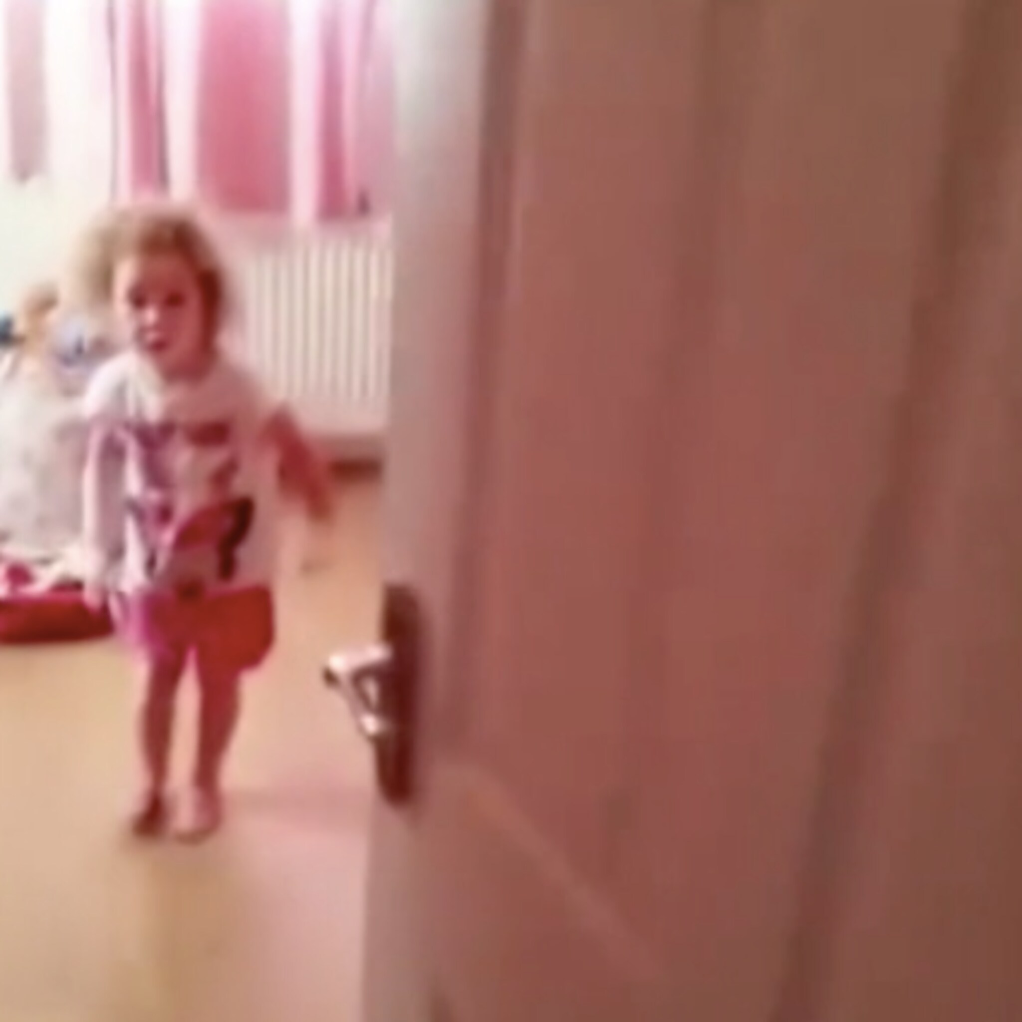 zussen smeren kamer onder met sudocrem