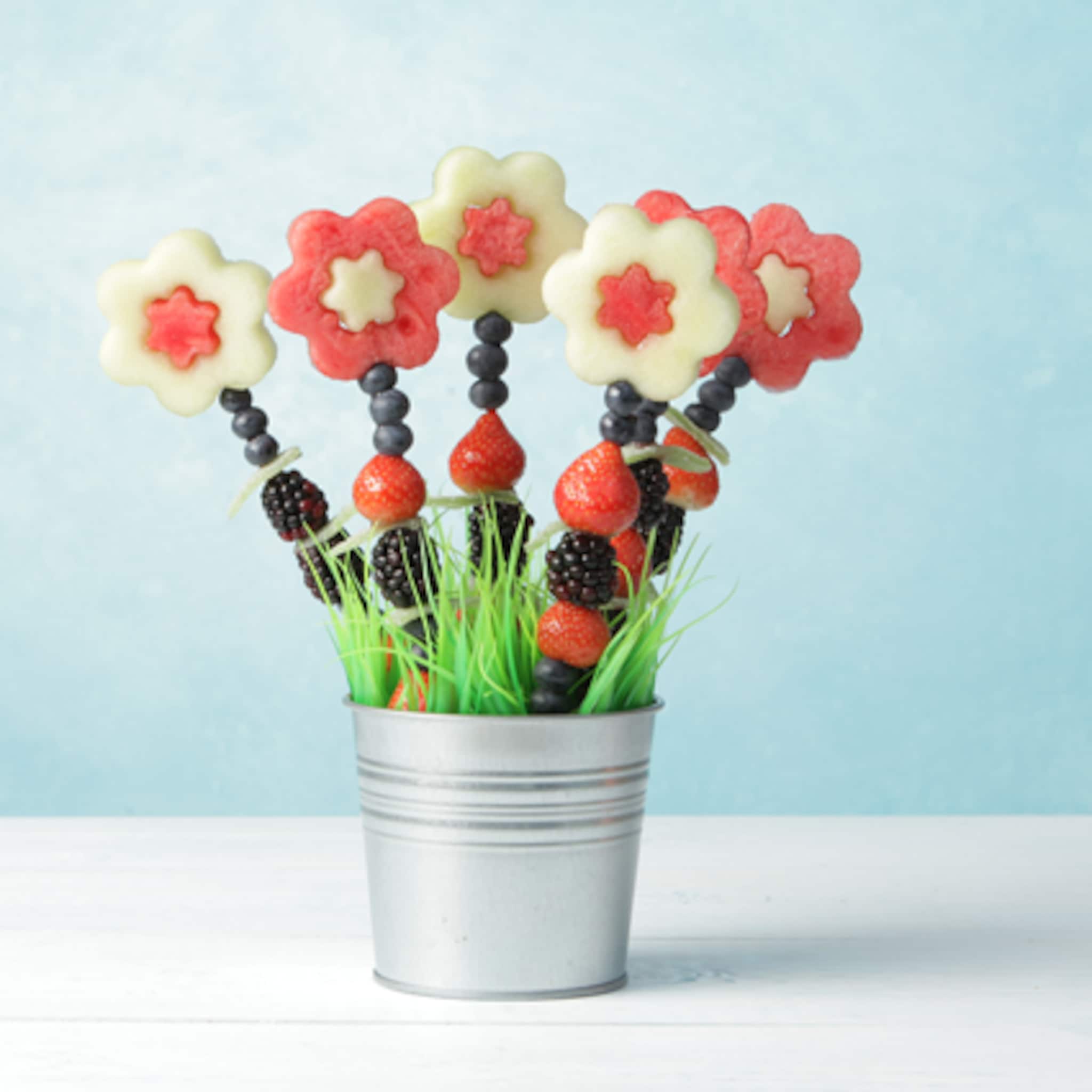 kindertraktatie fruitbloemen in tuintje