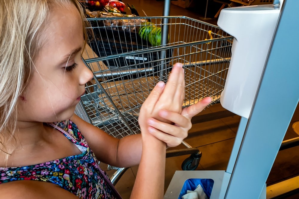 Linda: ‘Ik kan er niet om heen: ik moet nu toch echt zelf naar de supermarkt’ Ouders van Nu Redactie