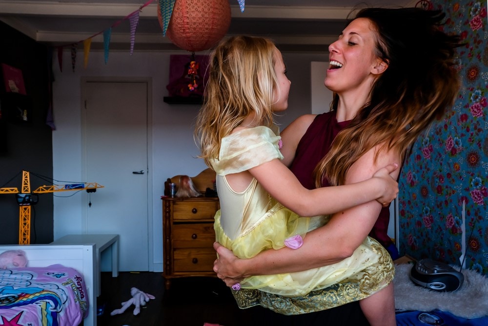 Linda: ‘Wil ik mijn kinderen straks eigenlijk wel missen als de scholen weer opengaan? Ouders van Nu Redactie