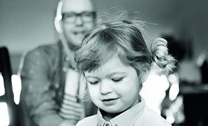 De eerste steen Ouders van Nu Redactie