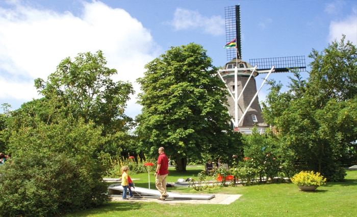 14x midgetgolfen, maar dan anders Ouders van Nu Redactie