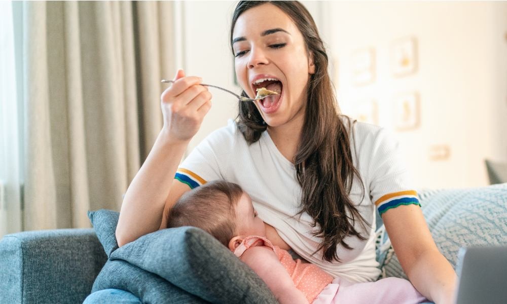 Krijgt je baby krampjes na borstvoeding als jij pittig hebt gegeten? Ouders van Nu Redactie