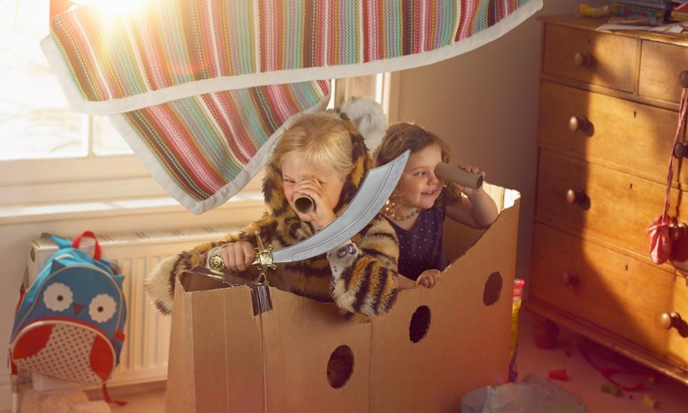 Waarom zijn kinderen zo dol op het doen-alsof-spel? Ouders van Nu Redactie