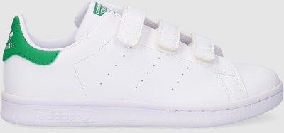 15x ‘back to school’-sneakers die je kind zelf makkelijk aan en uit kan doen Ouders van Nu Redactie