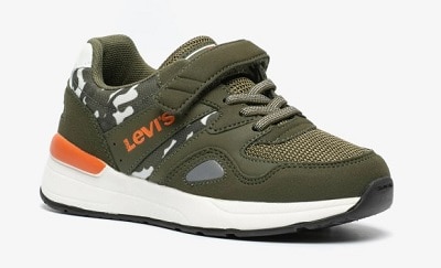 15x ‘back to school’-sneakers die je kind zelf makkelijk aan en uit kan doen Ouders van Nu Redactie