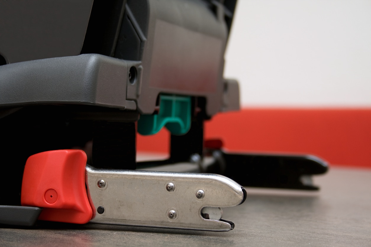 Hoe werkt Isofix bij autostoeltjes? Ouders van Nu Redactie