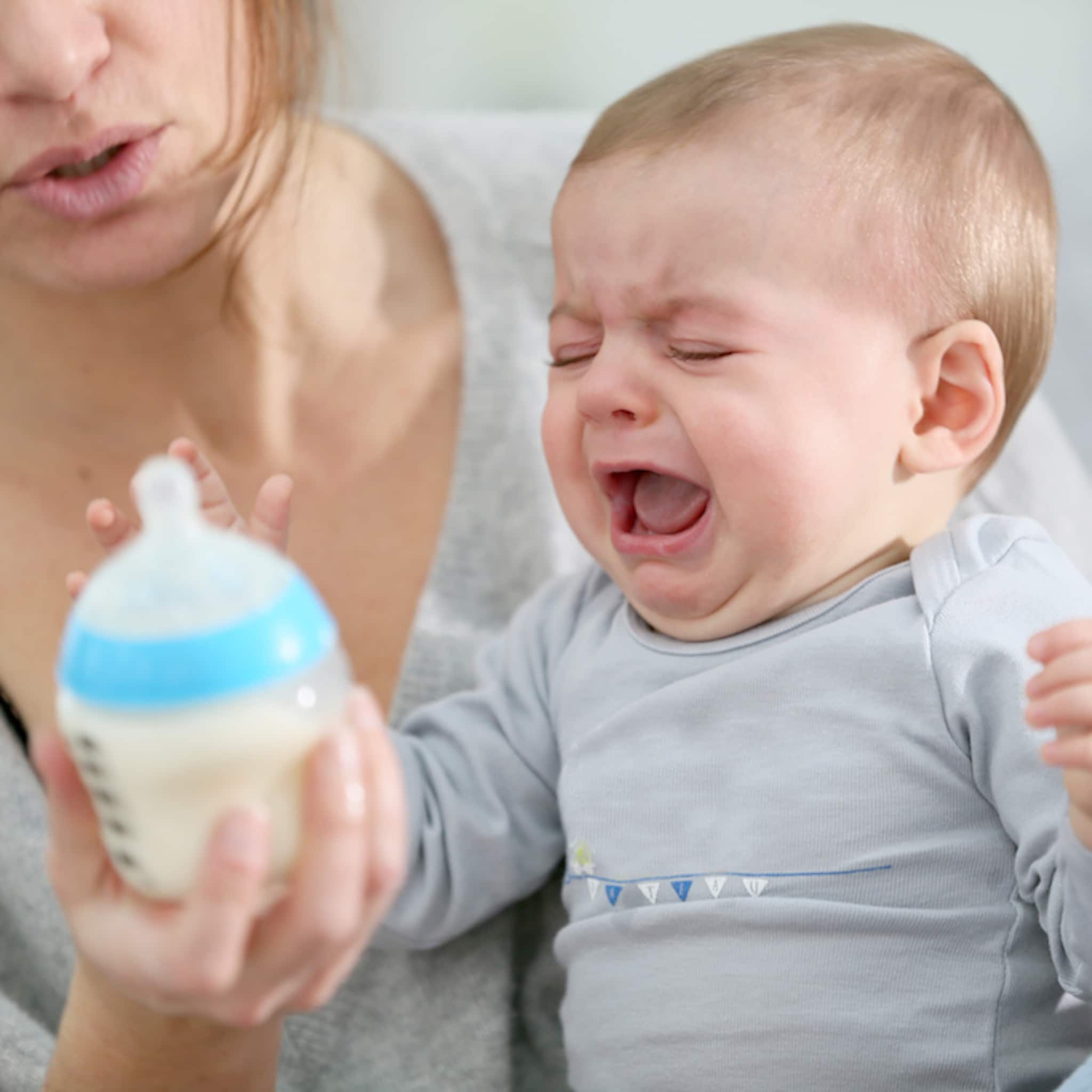 Waarom huilt een baby? En wat kan ik doen?