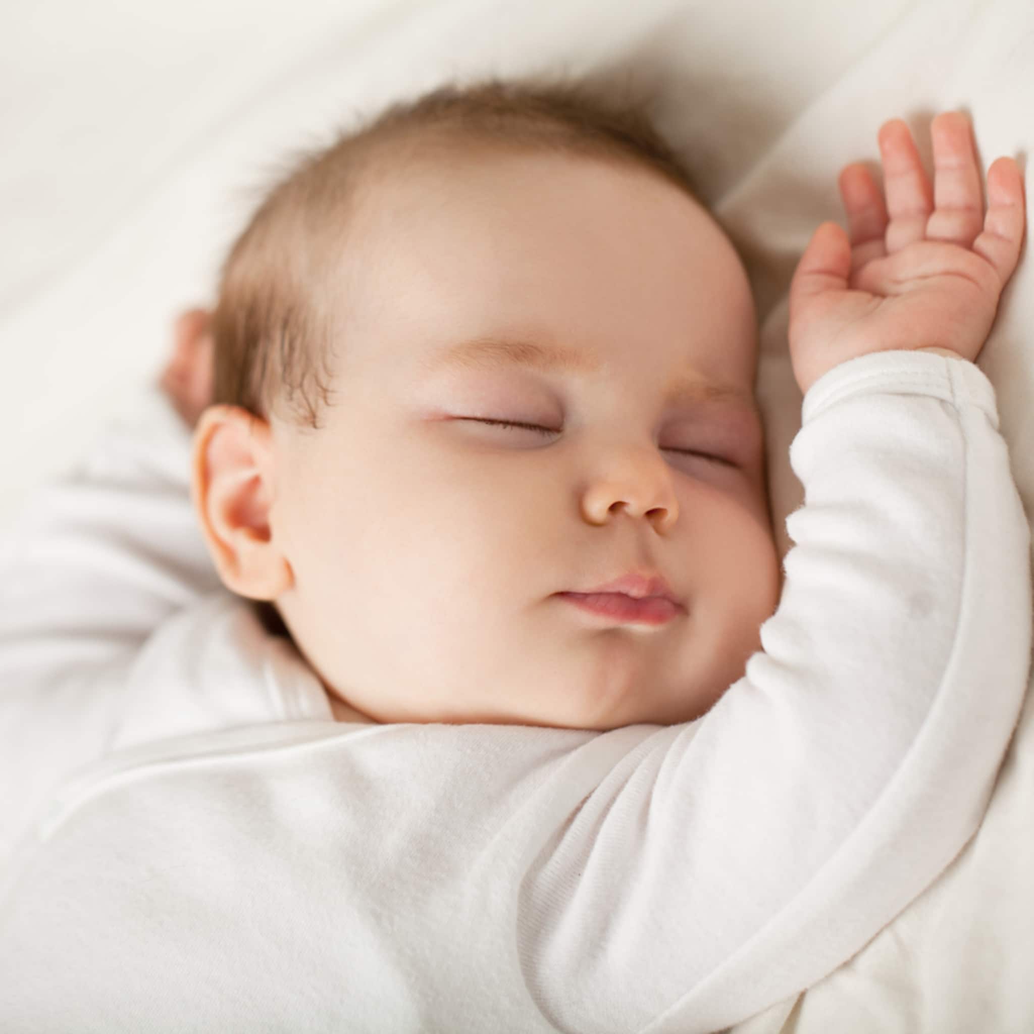 wat-is-de-beste-slaaphouding-voor-een-baby