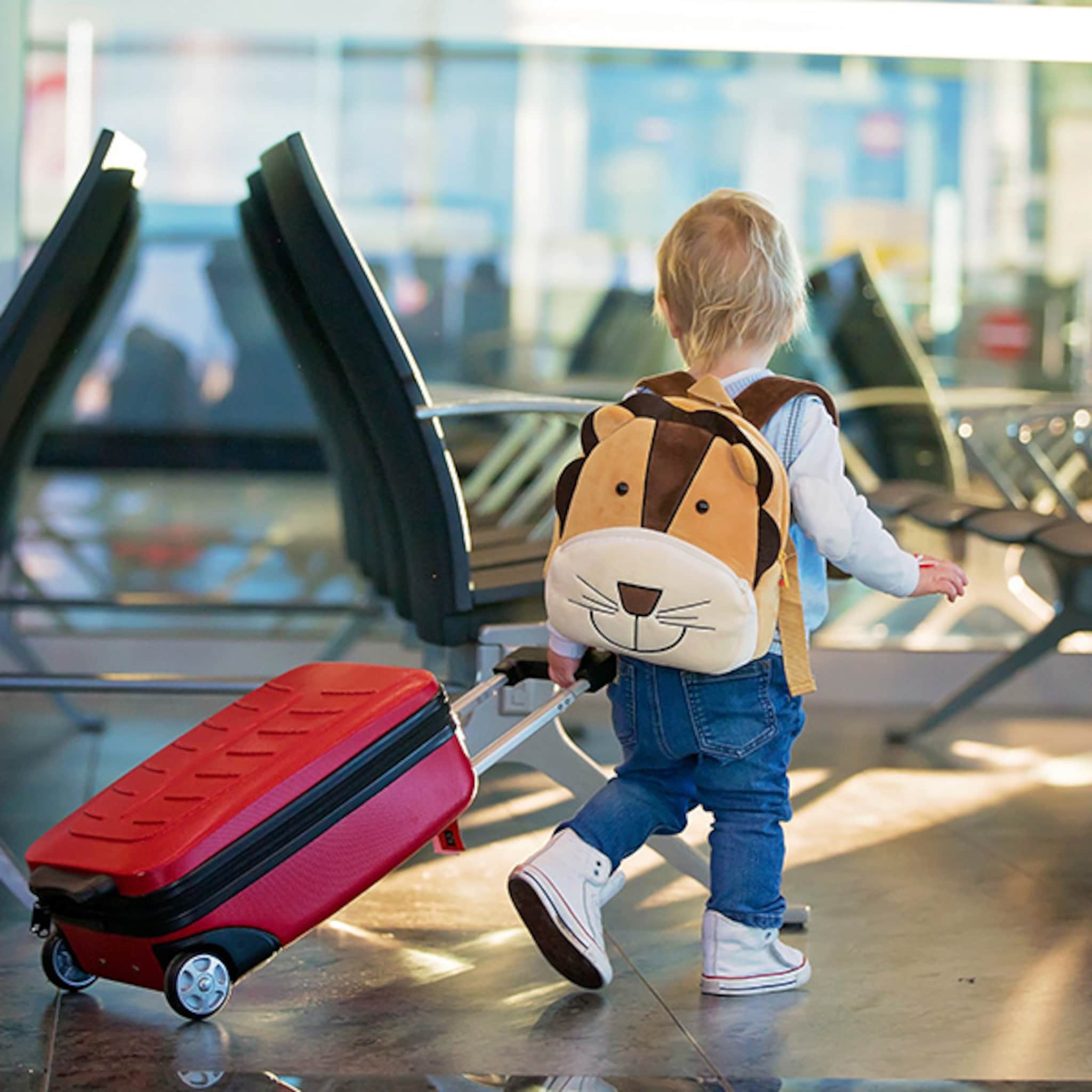 vliegen met kinderen 10 tips om het leuk te maken