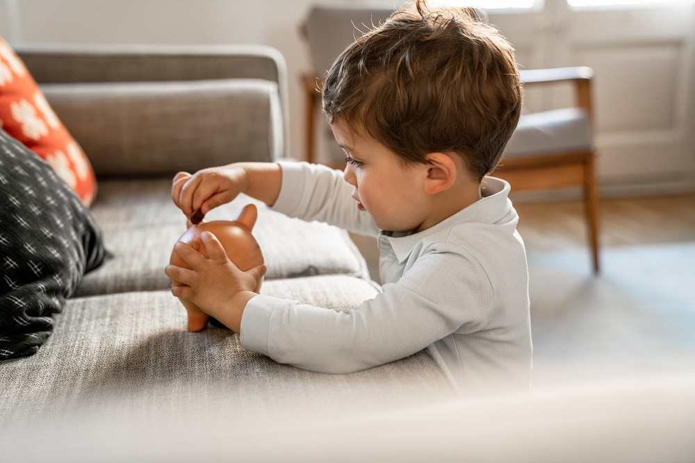 Je kind leren omgaan met geld: zo pak je dat aan Ouders van Nu Redactie