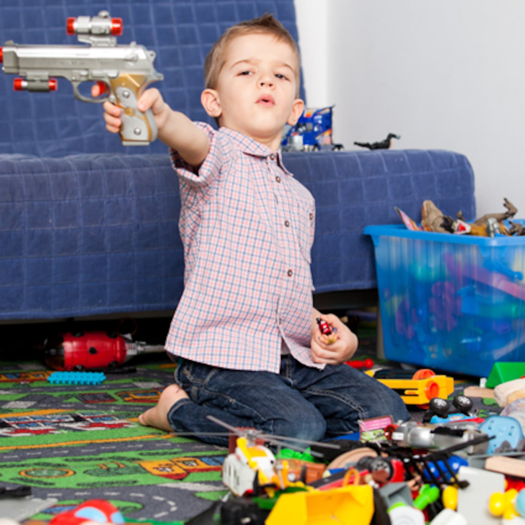 spelen met speelgoedpistool pedagogisch verantwoord