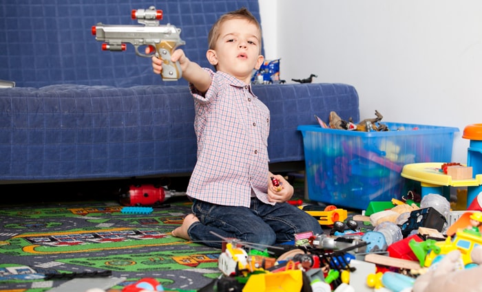 Spelen met speelgoedpistool pedagogisch verantwoord? Ouders van Nu Redactie