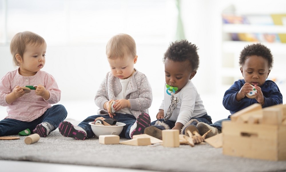 Dit zijn de eerste stappen van de nieuwe kinderopvangregeling Ouders van Nu Redactie