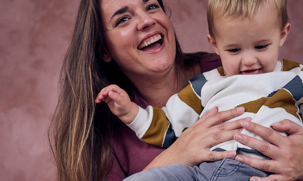 Bewust alleenstaande moeder Mirthe: ‘Mijn zoon komt absoluut niets tekort. Ook geen vader’ Ouders van Nu Redactie