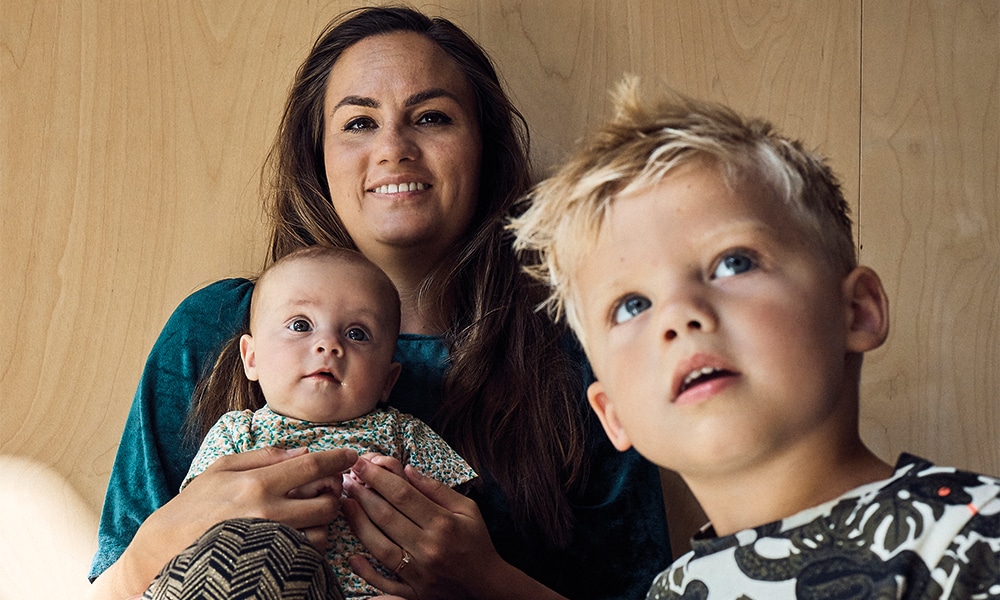 Kirsten koos een keizersnee en geeft geen borstvoeding: ‘Oordeel niet zo’ Fotografie: Kim Krijnen