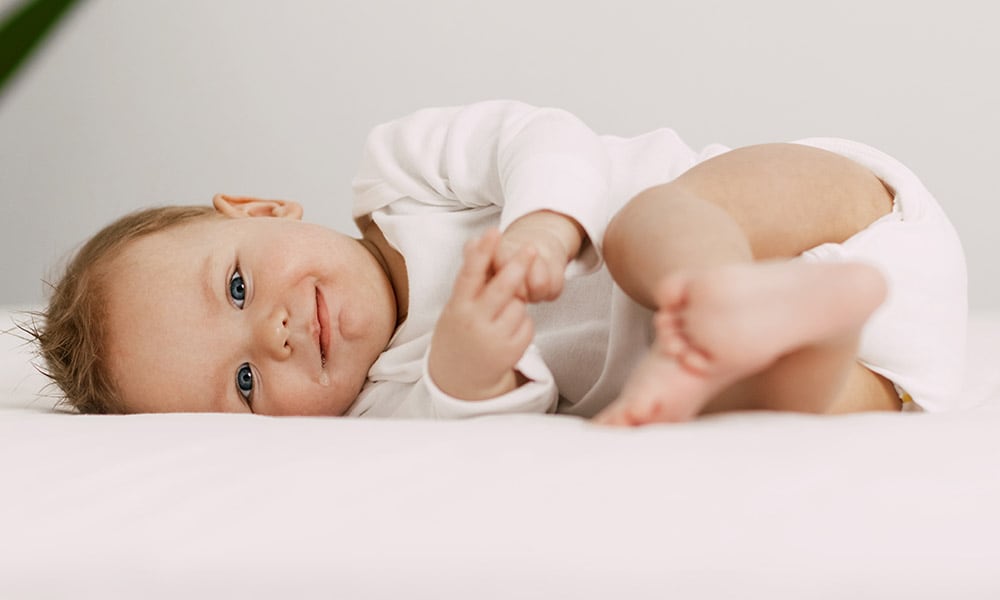 Waarom je een baby in de eerste zes maanden vaak onnodig wakker maakt Ouders van Nu Redactie