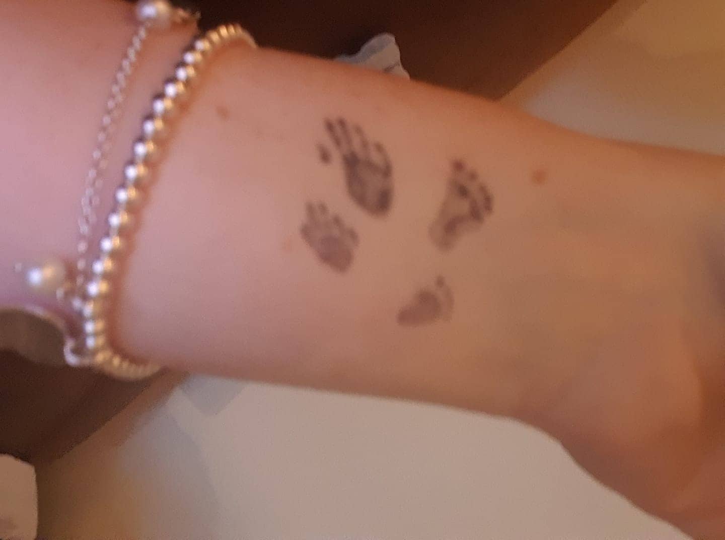 Mooi maar verdrietig: jullie tattoos als aandenken aan jullie miskraam of doodgeboren kindje Ouders van Nu Redactie