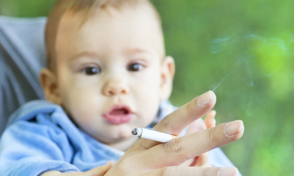 Ook buiten roken vergroot de kans op wiegendood Ouders van Nu Redactie
