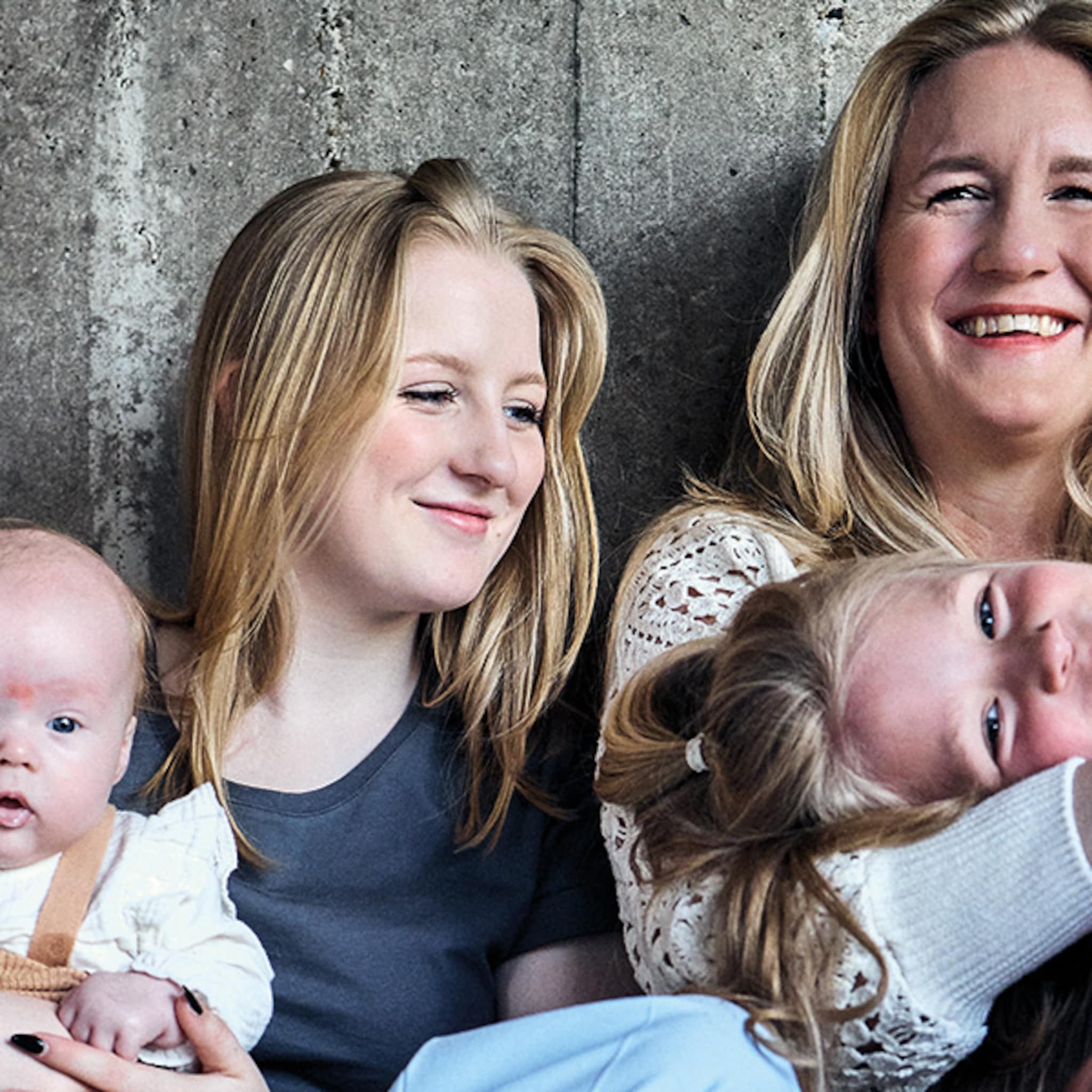 tieners en een baby in huis wouter en belle zijn net een tweeling maar dan met dertien jaar leeftijdsverschil