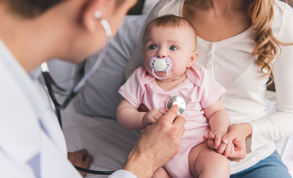 Je eigen gevoel volgen als het gaat om je baby of de adviezen van experts: zo pak je het aan Ouders van Nu Redactie