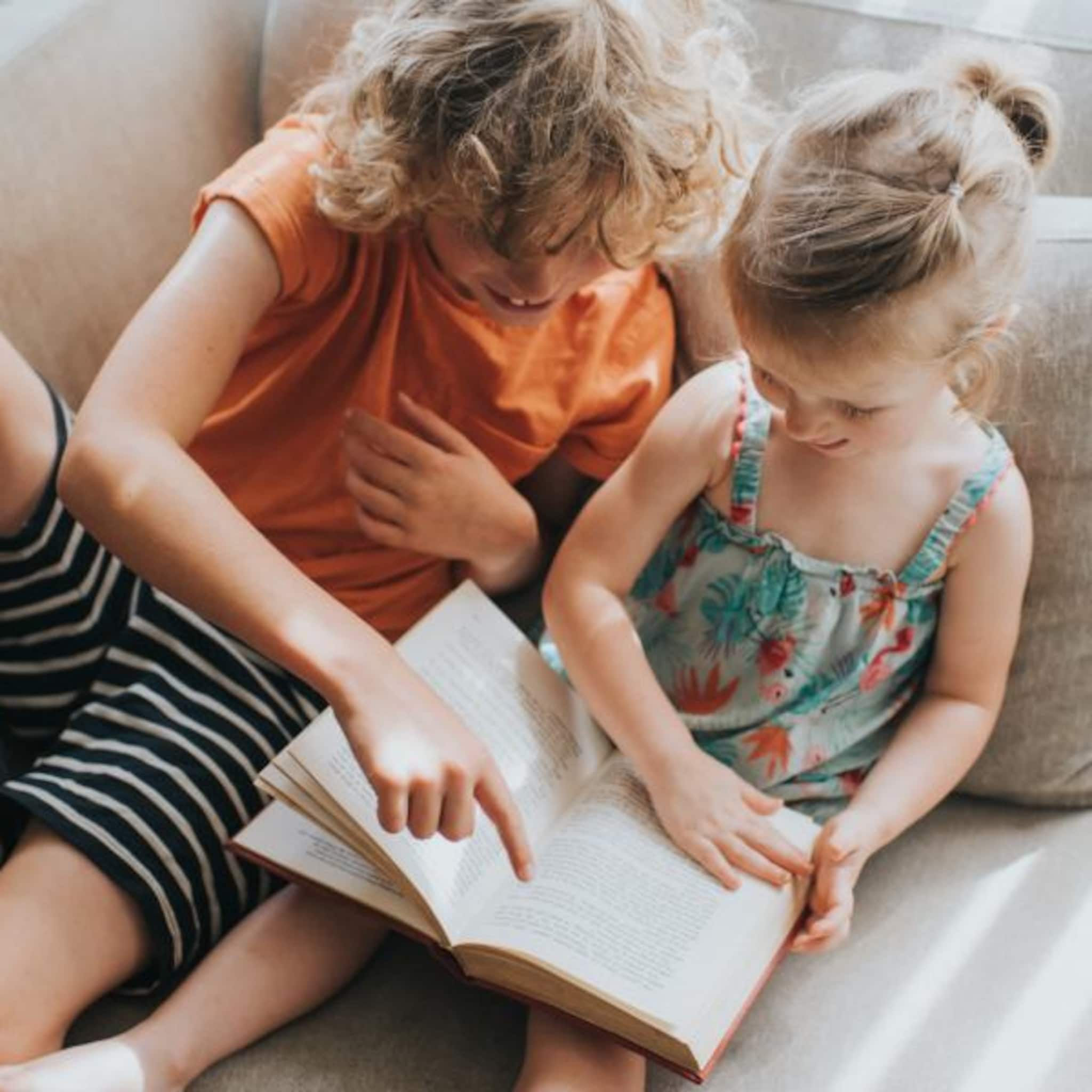 samen spelen samen leren ontwikkelen kinderen zich sneller als ze een oudere broer of zus hebben