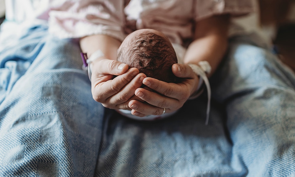 Enquête: wie maakte bij jou de bevallingsfoto’s? Ouders van Nu Redactie