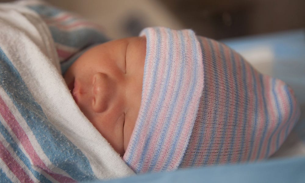 Checklist: 10 foto’s die je zeker wilt maken van je pasgeboren baby Ouders van Nu Redactie
