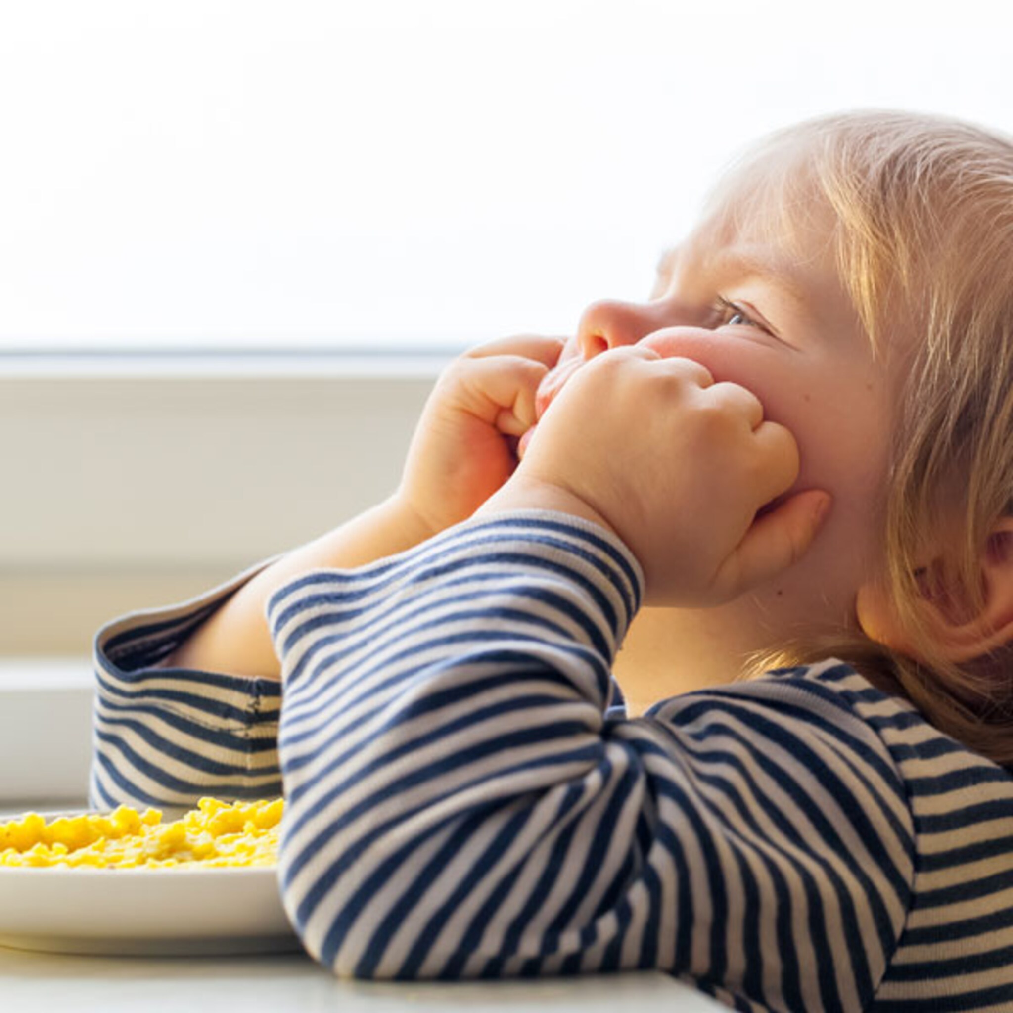 lees en onthoud de 10 geboden van peuters als het om eten gaat