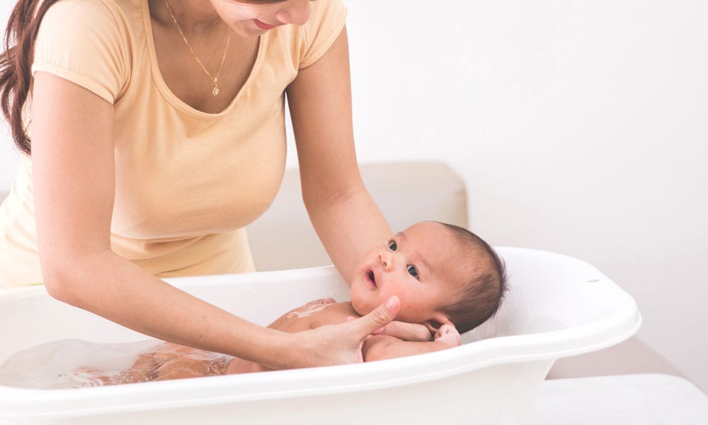 10 bizarre dingen die mensen vroeger met baby’s deden Ouders van Nu Redactie