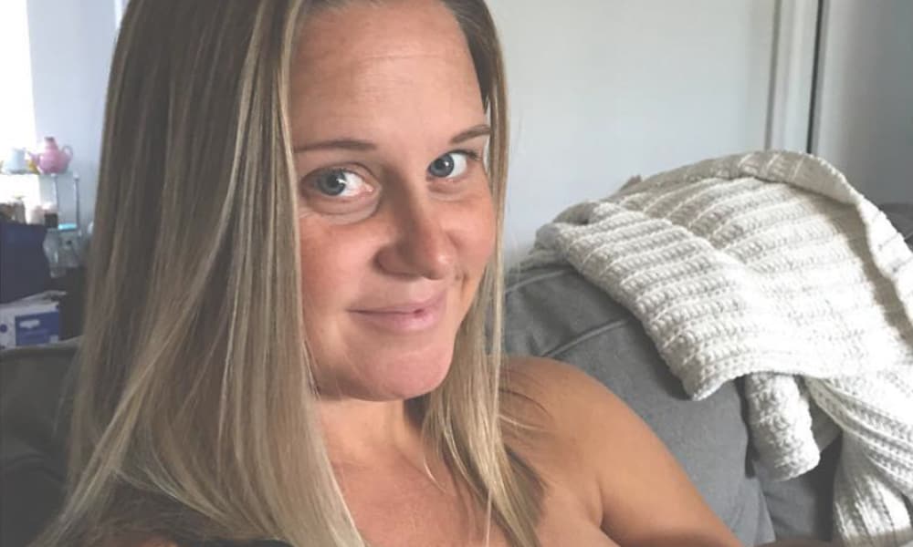 Moeder laat keerzijde van het borstvoeding geven zien met goudeerlijke selfie Ouders van Nu Redactie
