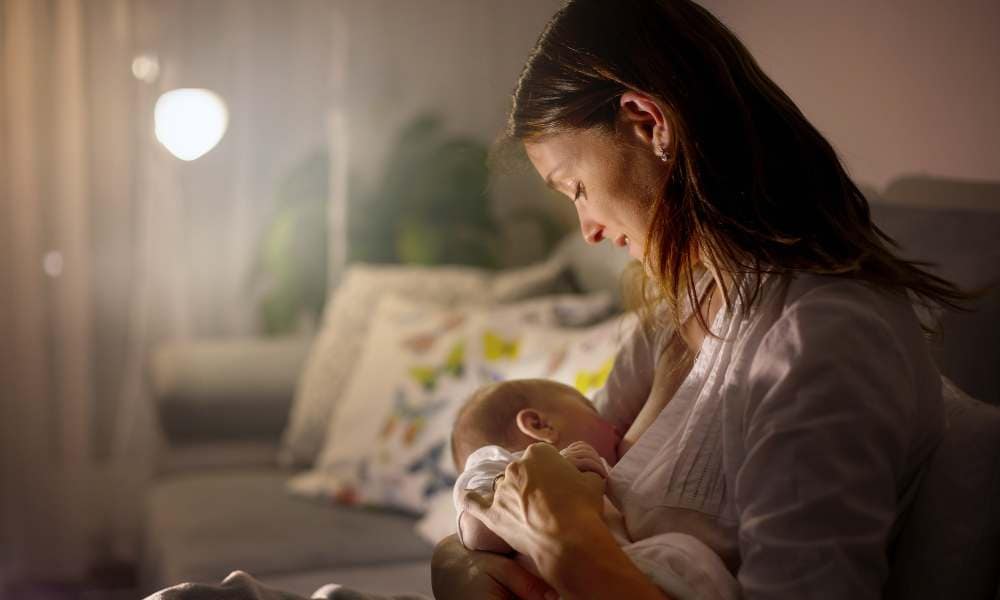 9x verrassende dingen die sommige baby’s doen tijdens de borstvoeding Ouders van Nu Redactie