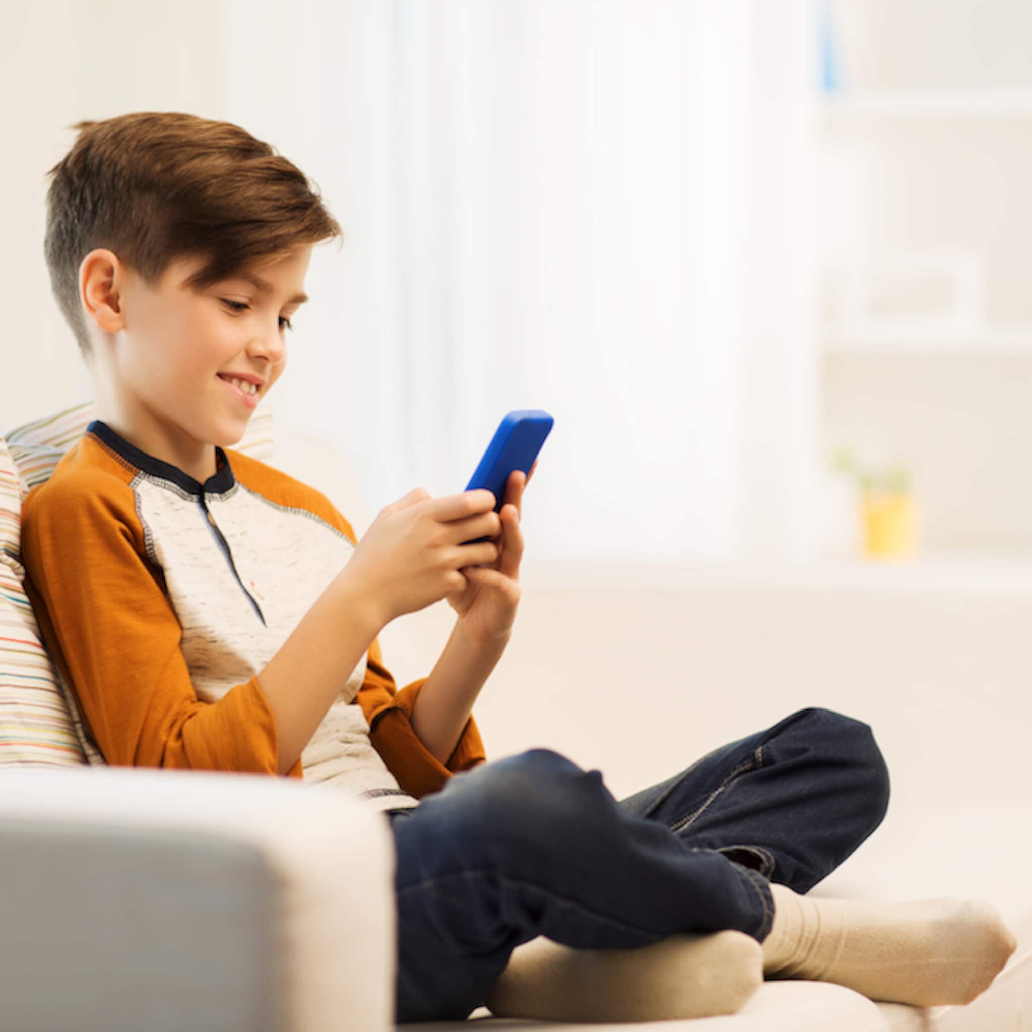 6x spelletjes die je kind op afstand met opa en oma kan spelen