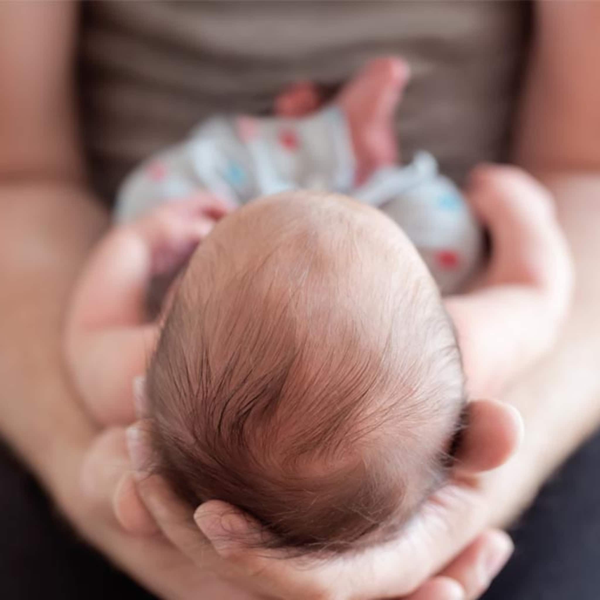 hoe goed kan een kinderhoofd tegen een stootje