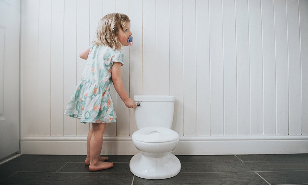 Steeds meer kleuters hebben moeite met poepen: wat kun je daaraan doen? Ouders van Nu Redactie