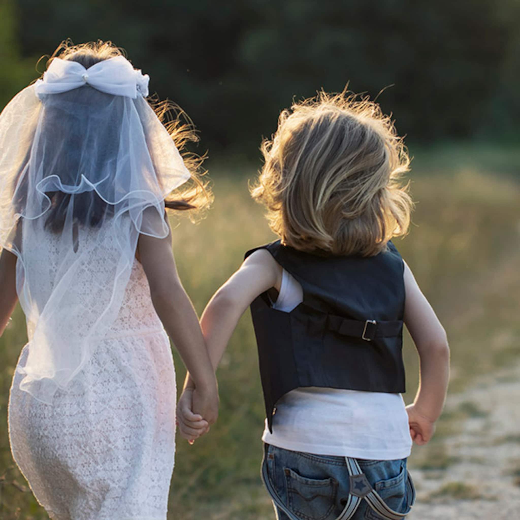 8 originele ideeen om je kind bij de huwelijksceremonie te betrekken