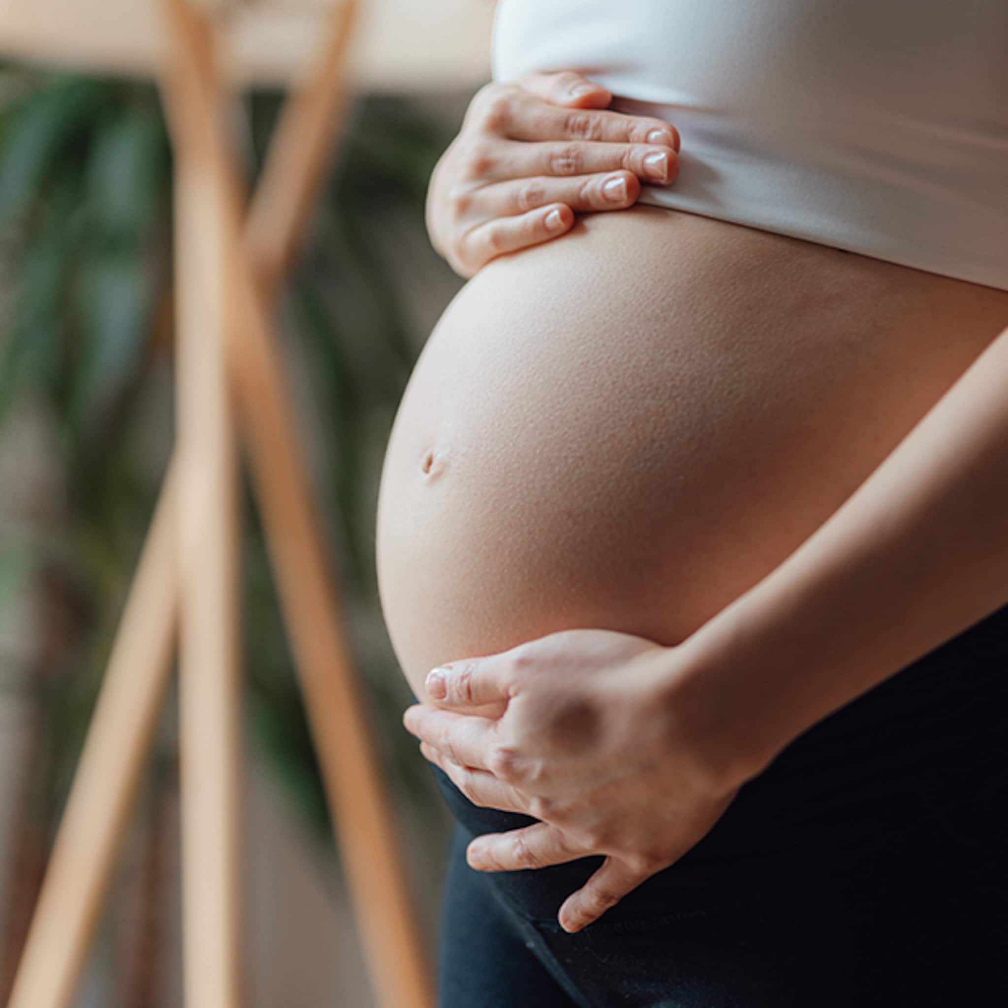 wat zegt de grootte van je babybuik over je ongeboren baby