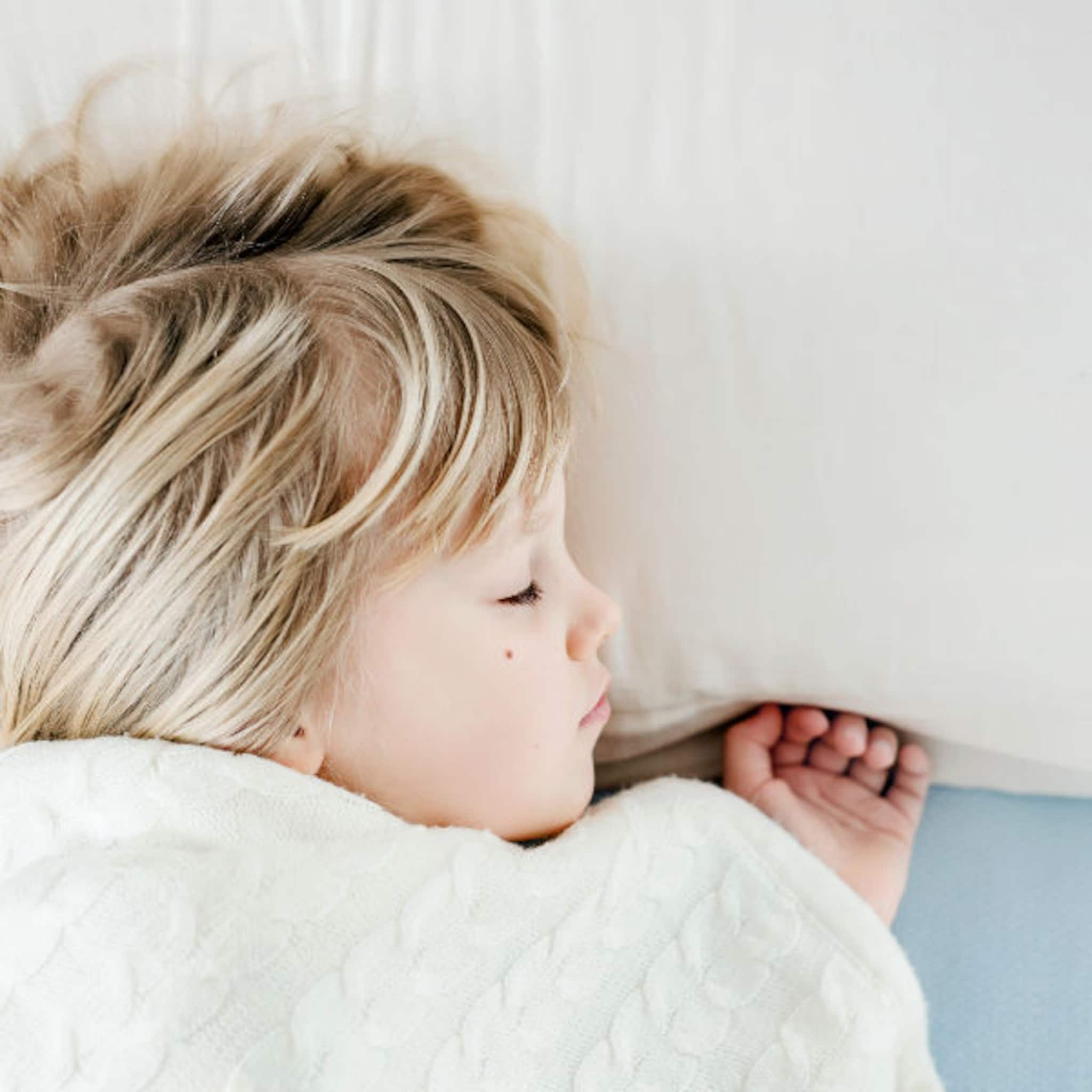briljante trucs om je kind sneller in bed te krijgen en te houden