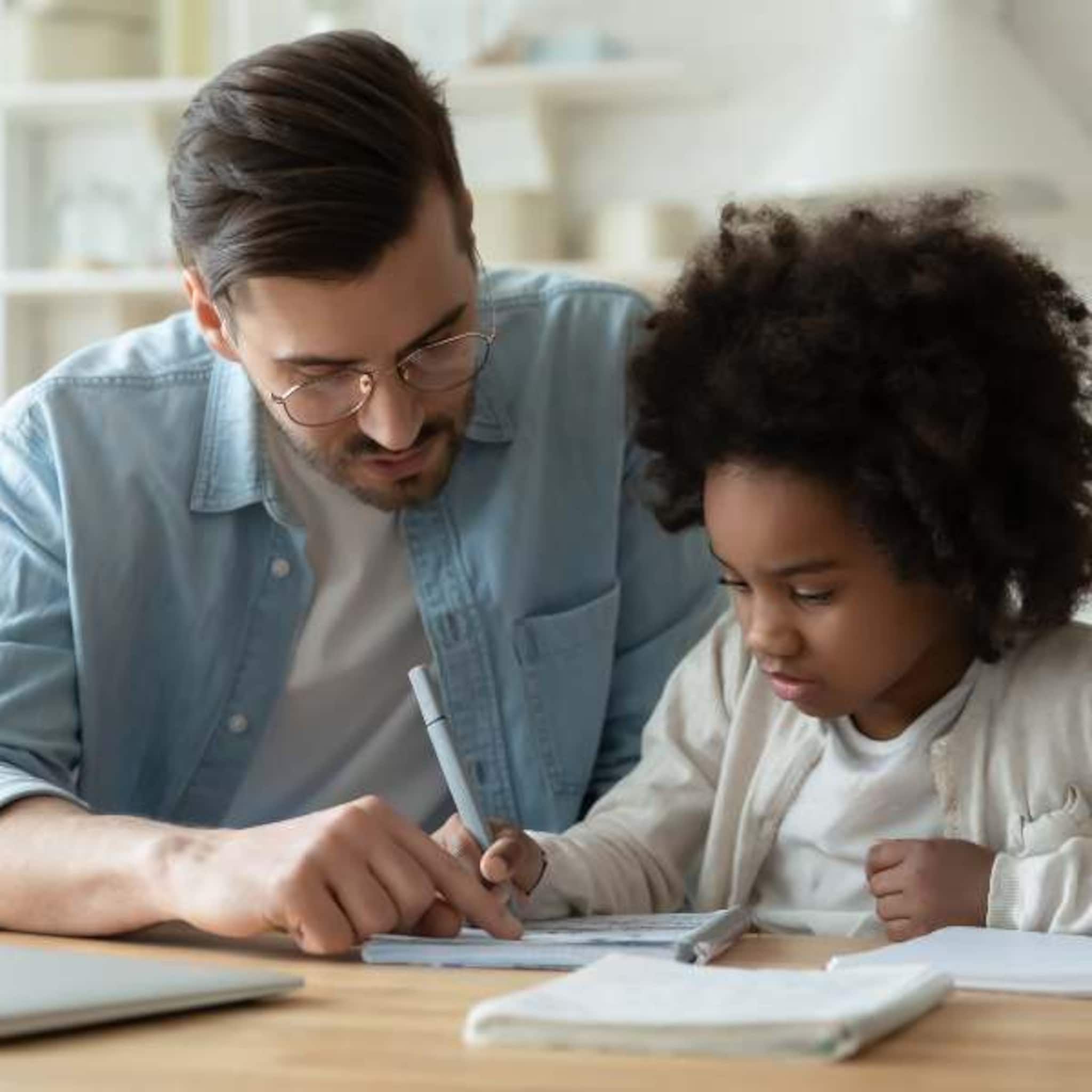 even lachen 15x thuisonderwijs humor van ouders en leraren