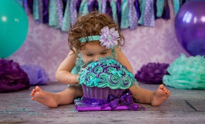 Lekker kliederen: 18x jullie cake smash foto’s fotograaf: Newbornstyle