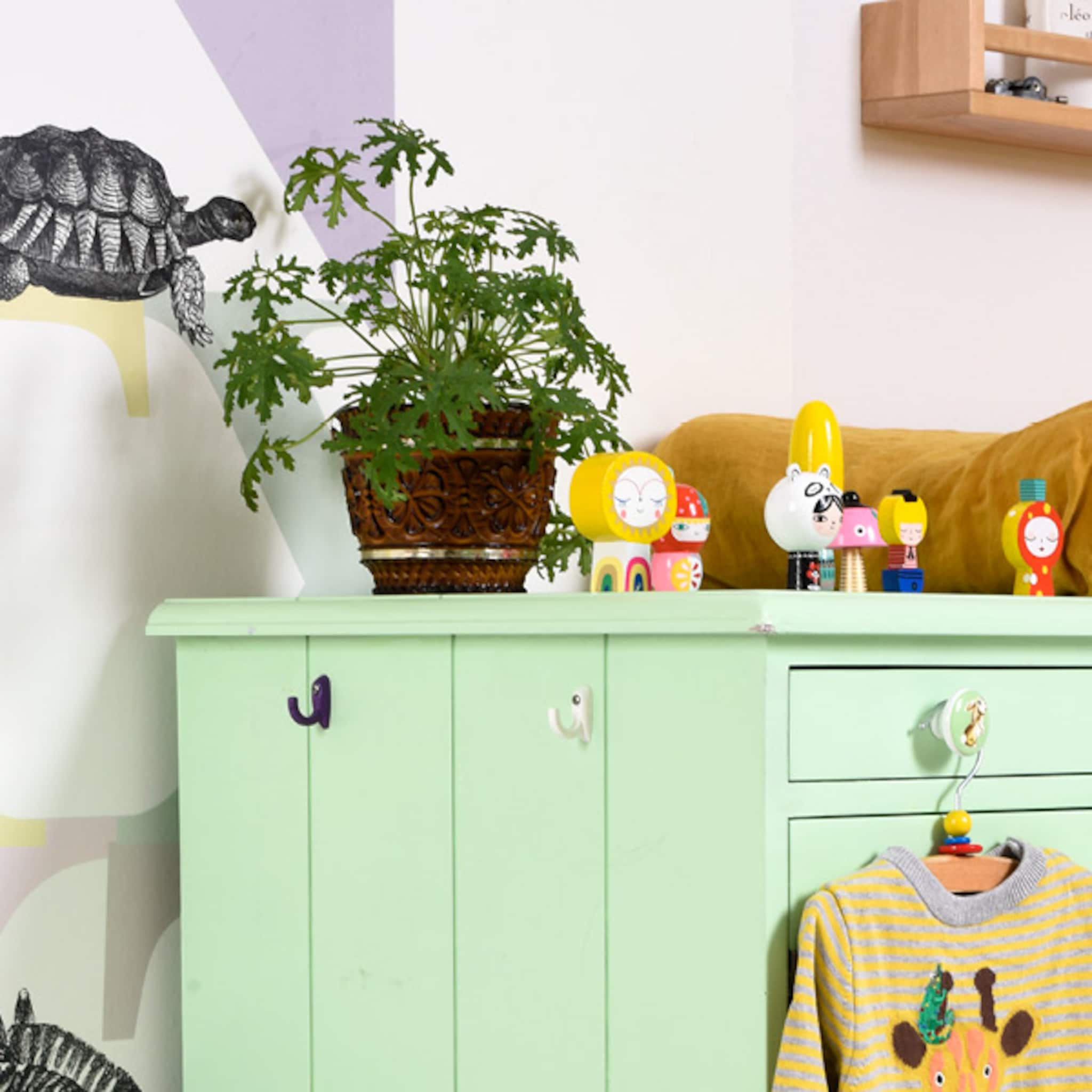 kinderkamer inspiratie een hemeltje van een tak en kaasdoek dat voelde meteen fijn