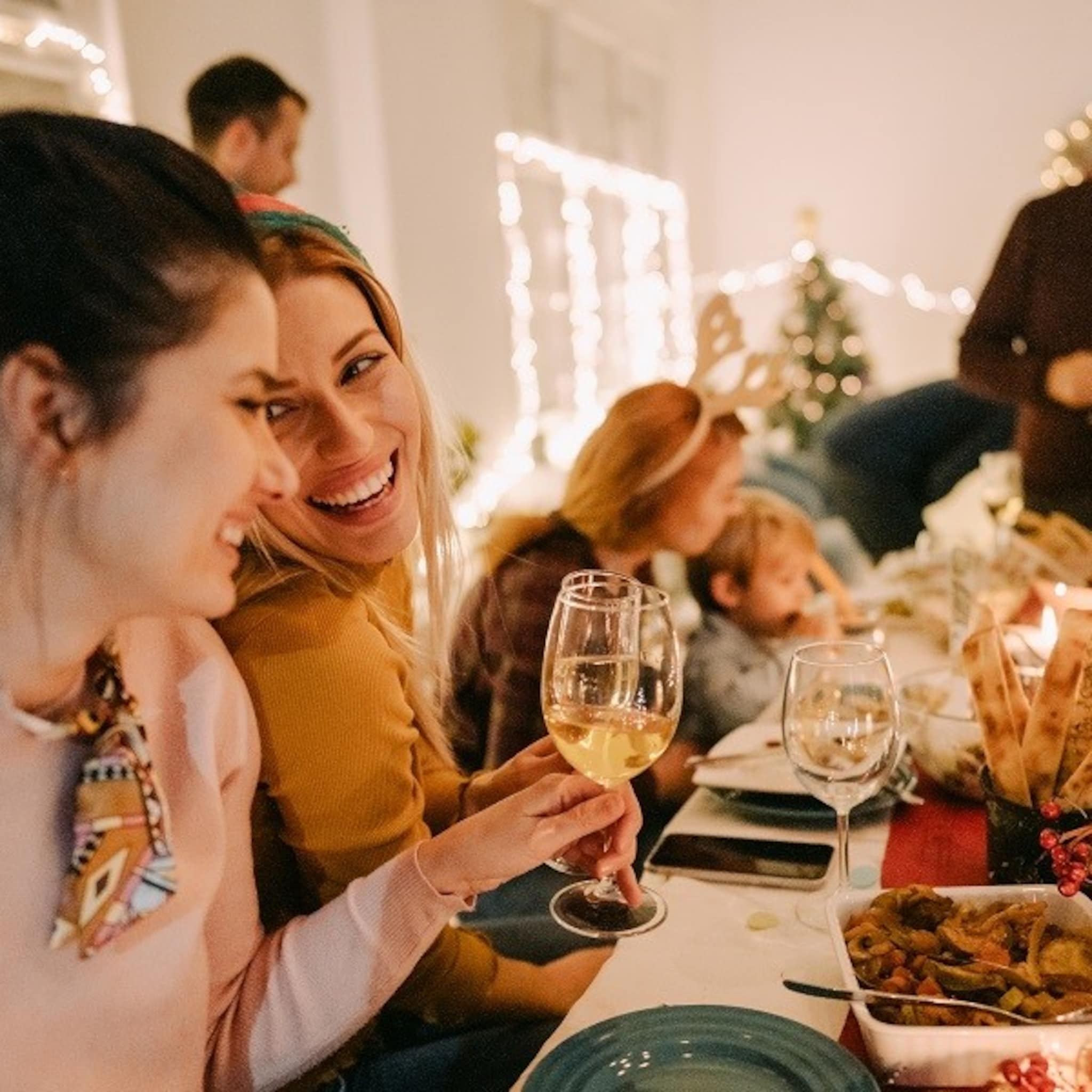 zo overleef je de feestdagen met je schoonfamilie