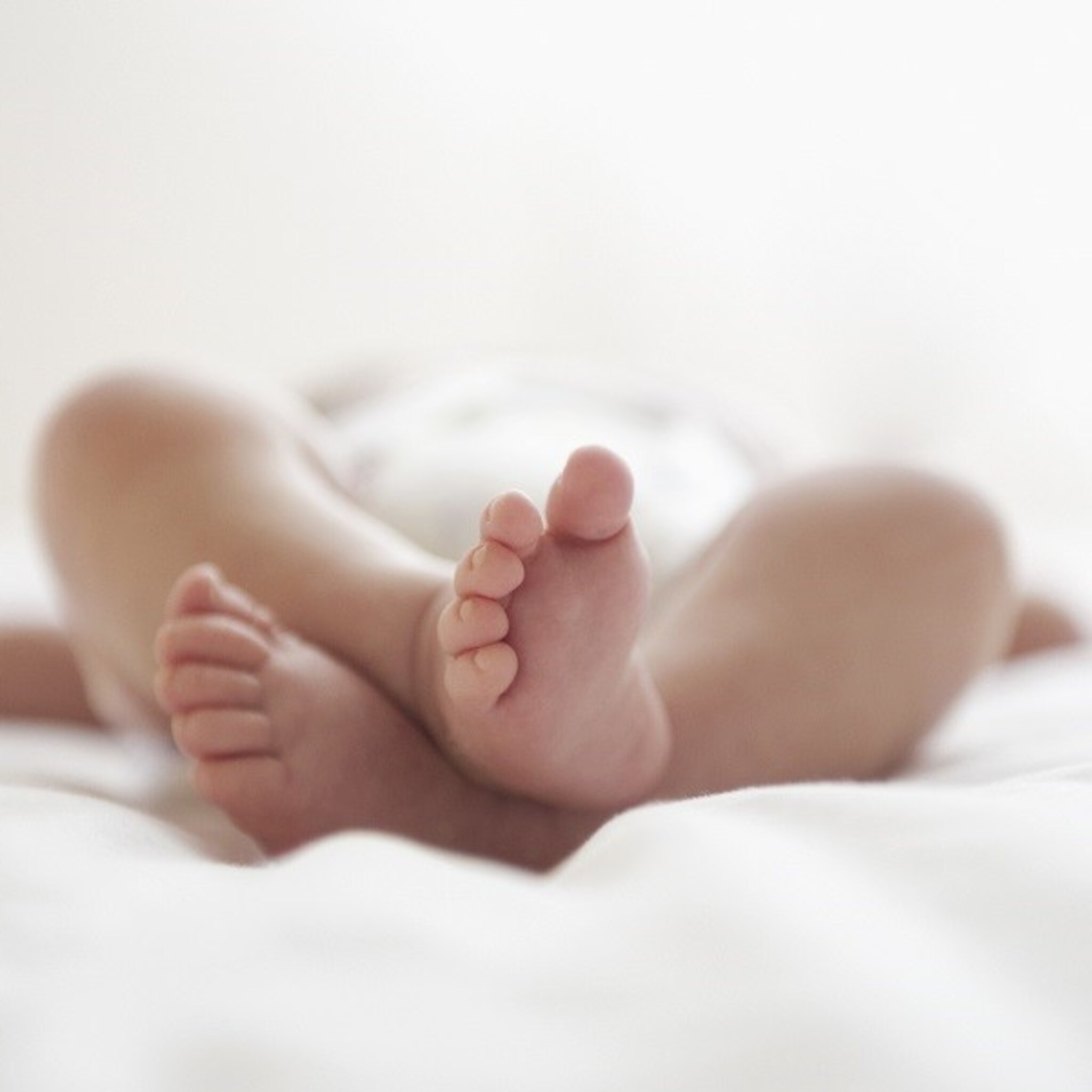 voetzoolreflexmassage voor huilerige baby s met handige zonekaart