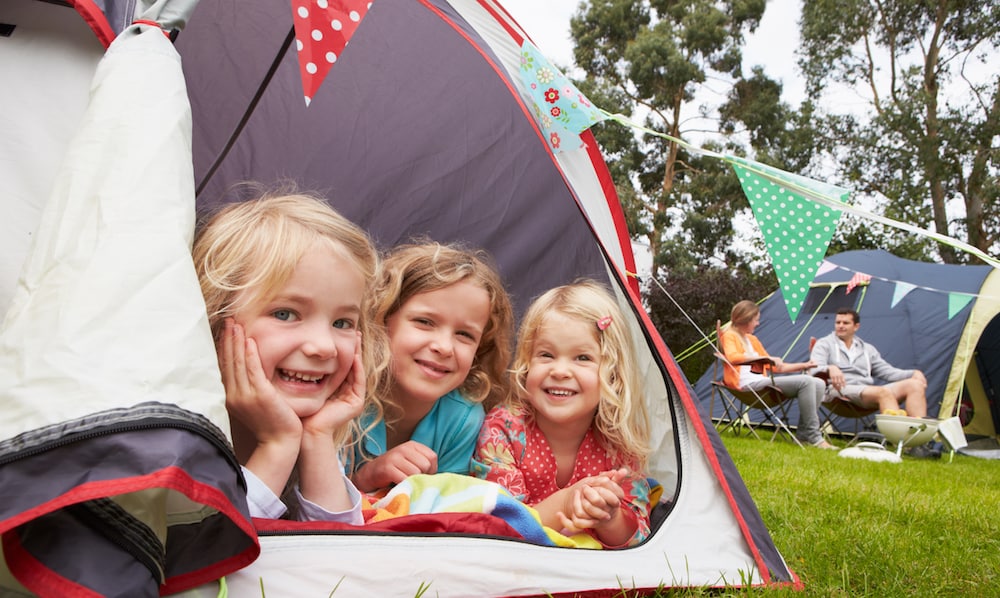 Voor het eerst naar de camping met kinderen? 13x kampeertips voor ‘dummies’ Shutterstock